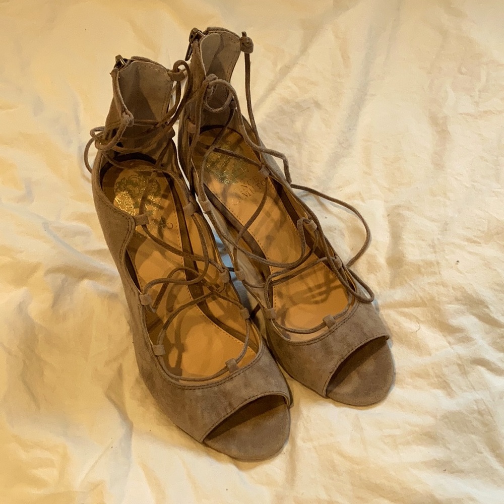 Vince Camuto women’s taupe suede lace up heels